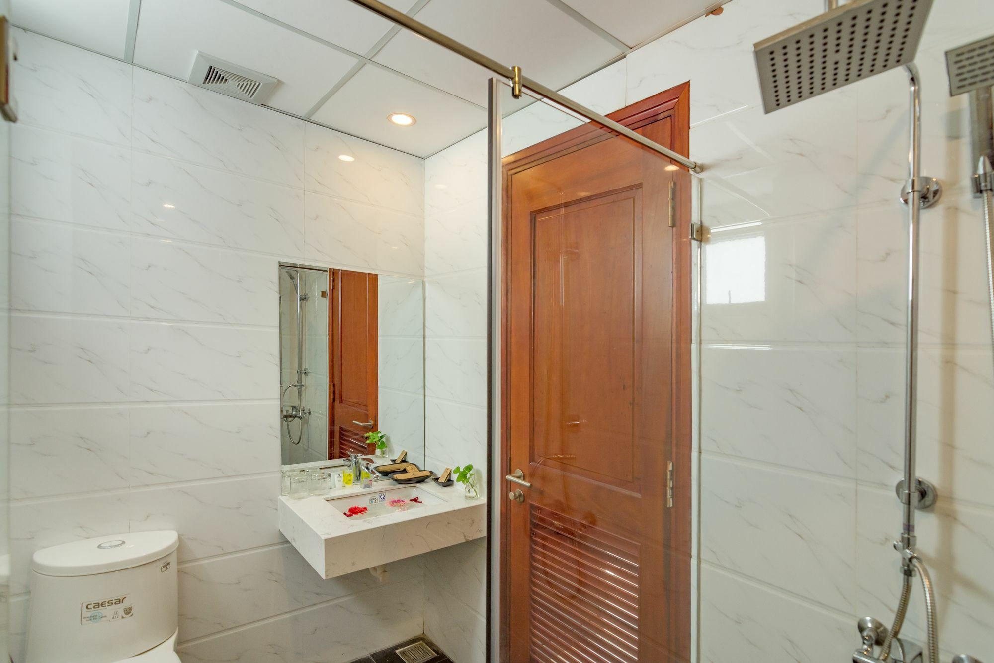 Salamander Apartment Hotel Da Nang Zewnętrze zdjęcie