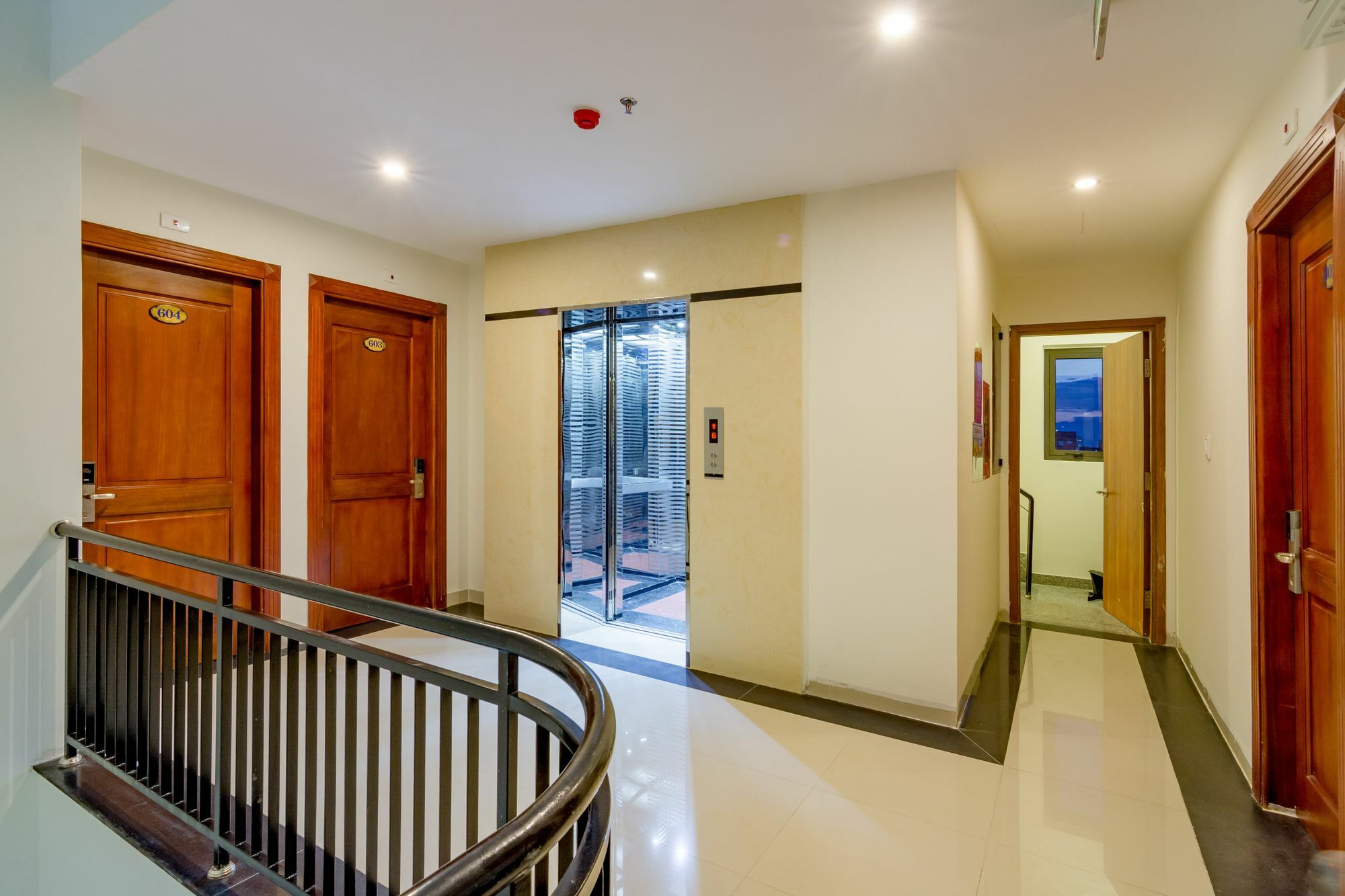 Salamander Apartment Hotel Da Nang Zewnętrze zdjęcie